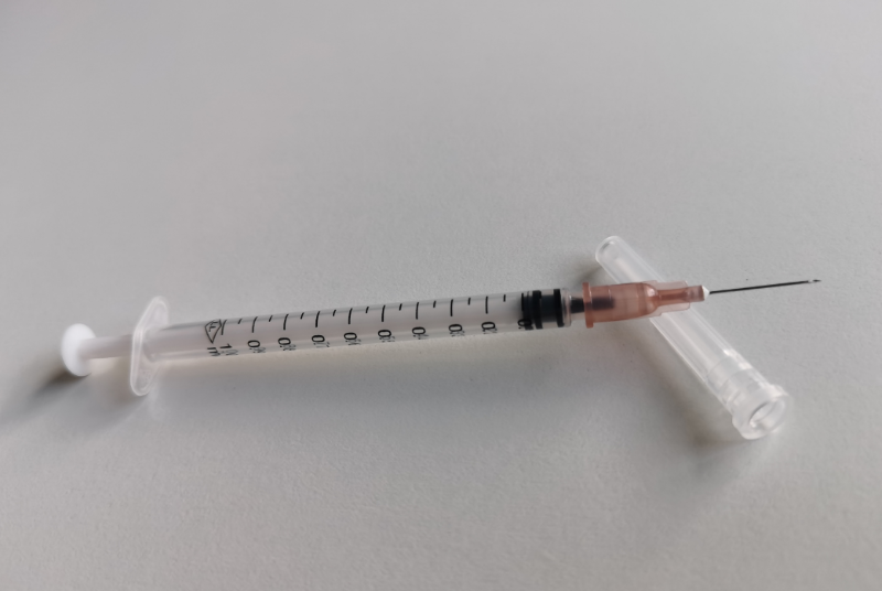日本沒有疫苗注射器，2400萬劑新冠疫苗要白白浪費