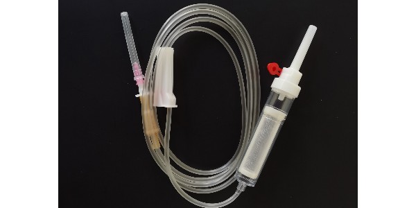 輸血器能當做輸液器用嗎